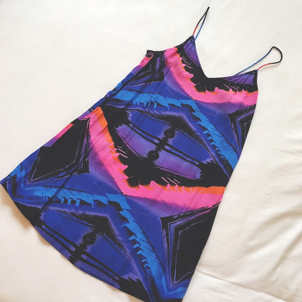 Funky Sleeveless Shift Dress